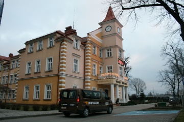 wynajem samochodów dostawczych Dębica